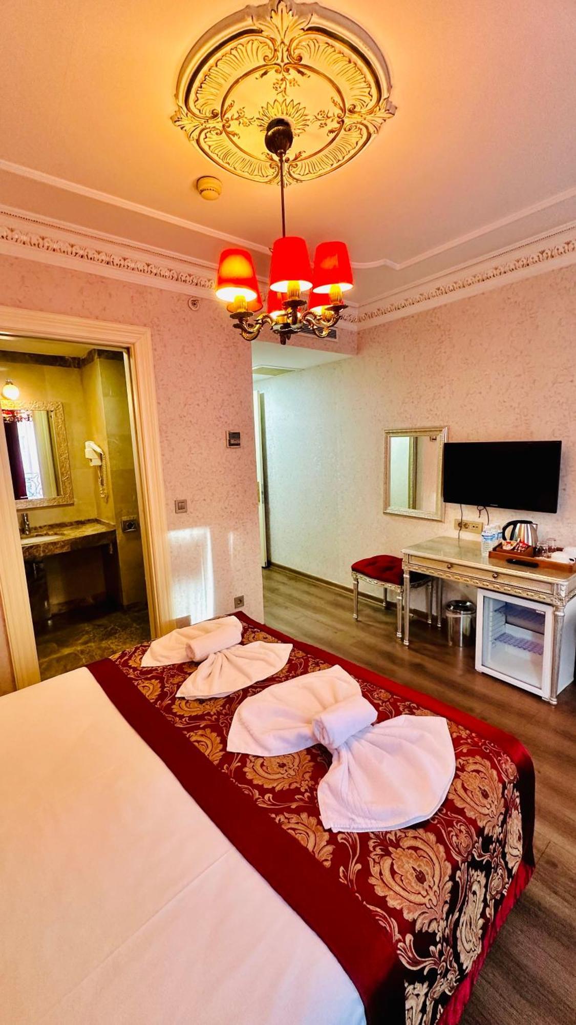 Hotel Gritti Pera & Spa Istanbul Exterior photo